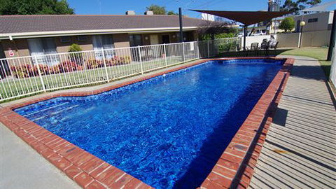 Jacaranda Motel & Holiday Units - Tourism TAS 0