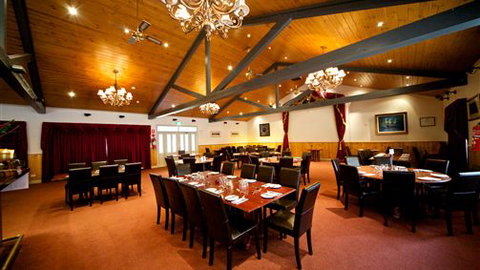 Sanctuary House Resort Motel - Hobart Tourism 0