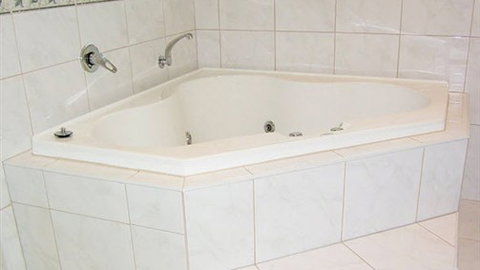 Sanctuary House Resort Motel - Hobart Tourism 2