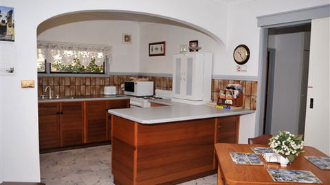 Cuddledoon Cottages B&B - Hobart Tourism 2