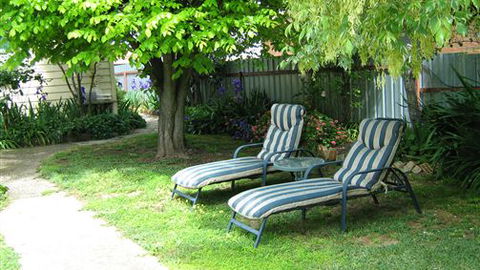 Cuddledoon Cottages B&B - Hobart Tourism 4