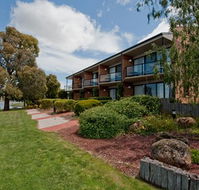 ClubMulwala Resort - Hobart Tourism