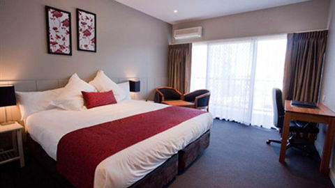 ClubMulwala Resort - Hobart Tourism 1