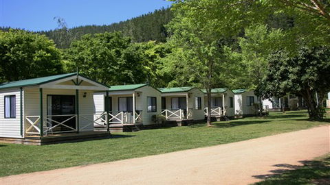 Porepunkah Pines Holiday Park - Tourism TAS 1