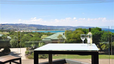 Apollo Bay Cottages - Tourism TAS 3