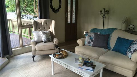 Emerald Creek Cottages - Tourism TAS 2