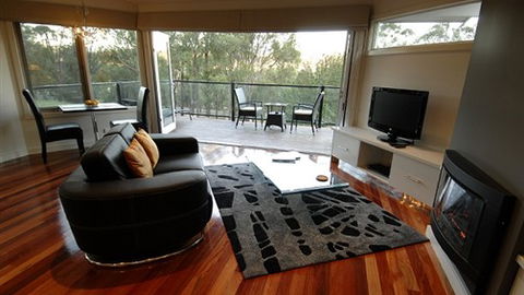 Araluen Boutique Accommodation - Villas & Lodge - Hobart Tourism 1