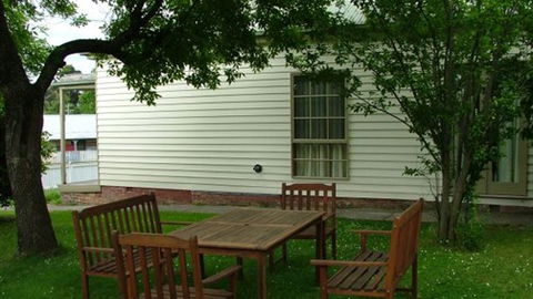 Bowden Cottage - Hobart Tourism 5