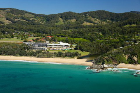Absolute Beachfront Opal Cove Resort - Tourism TAS 5