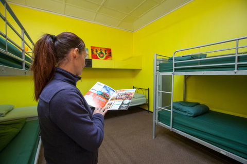 Alice Lodge Backpackers - Tourism TAS 6