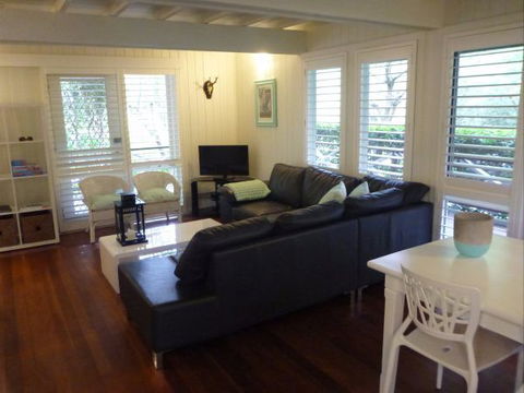 Beluca Cottage - Hobart Tourism 3