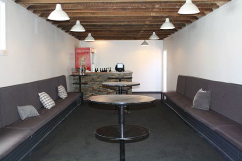 Criterion Hotel Crookwell - Tourism TAS 6