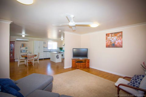 Dell-Lee Cottage - Hobart Tourism 4