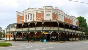 Neath Hotel - Tourism TAS 0