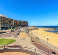 Quality Hotel NOAHS On the Beach - Hobart Tourism