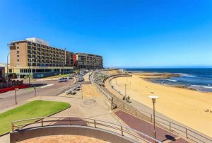 Quality Hotel NOAHS On The Beach - Tourism TAS 0