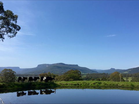 Minimbah Farm Cottages - Hobart Tourism 0