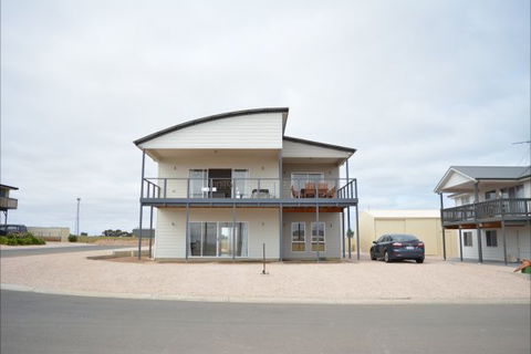 BayHaven - Tourism TAS 132