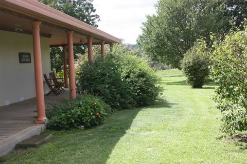 Old Bara Farmstay - Hobart Tourism 5