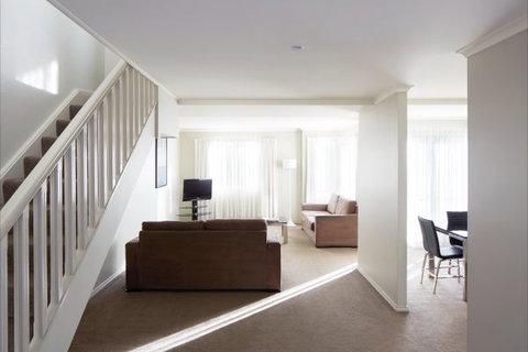 Pinnacle Apartments - Tourism TAS 5