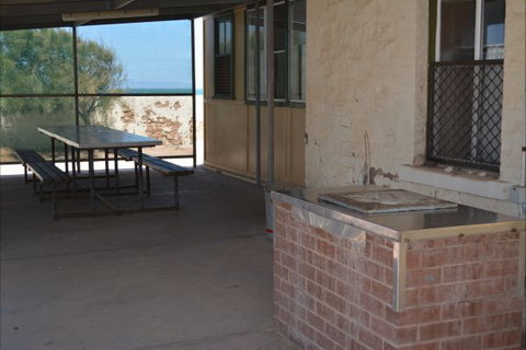 Point Lowly Lighthouse Cottages - Tourism TAS 2