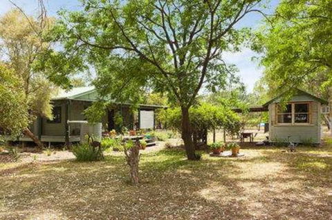 Red Tractor Retreat - Tourism TAS 1