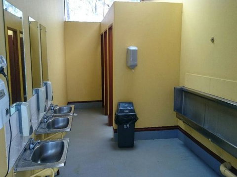 Standley Chasm Angkerle Camping - Tourism TAS 5