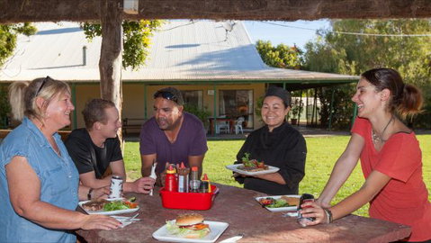 Tilmouth Well Roadhouse - Tourism TAS 8