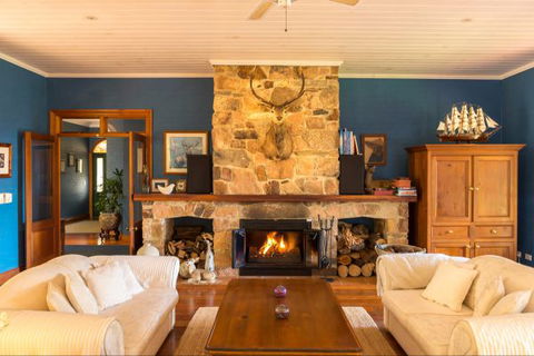 Victorias At Ewingsdale - Tourism TAS 1