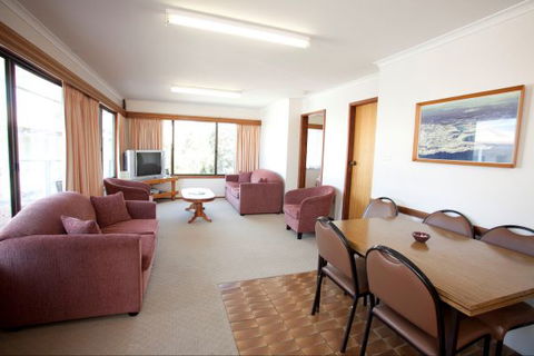 Flats Elite - Hobart Tourism 5