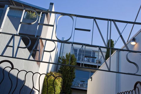 Phoenix Apartments - Tourism TAS 4