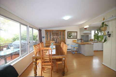 Christies Cottage For Holidays And Relocations. - Hobart Tourism 12