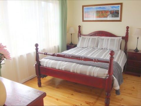 Christies Cottage For Holidays And Relocations. - Hobart Tourism 17