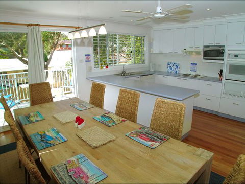 Shoal Bay Riggers - Tourism TAS 3