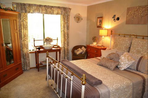 River Shack Rentals - Living The Dream - Tourism TAS 61