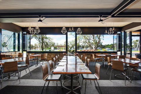 Berri Hotel - Hobart Tourism 7