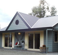 Auburn Pavilions - Tourism TAS