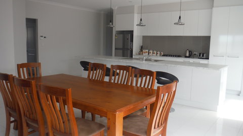 Coastal Delight - Tourism TAS 0