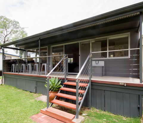 River Shack Rentals - Living The Dream - Tourism TAS 9