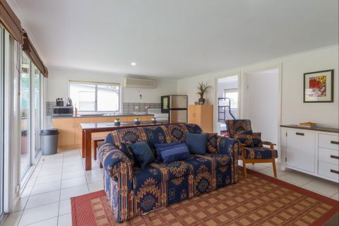 River Shack Rentals - Living The Dream - Tourism TAS 11