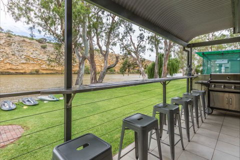 River Shack Rentals - Living The Dream - Tourism TAS 14