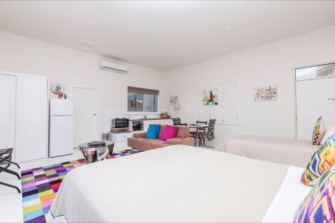 Wytonia Beachfront Accommodation - Cottages For Couples - Hobart Tourism 8