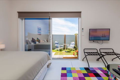 Wytonia Beachfront Accommodation - Cottages For Couples - Hobart Tourism 9