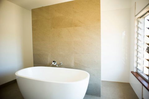 Girragirra Retreat - Hobart Tourism 7