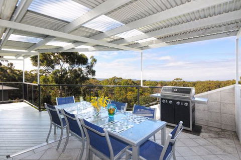 Lighthouse View - Tourism TAS 1