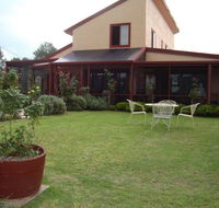 Nightingale Wines Luxury Villas - Hobart Tourism