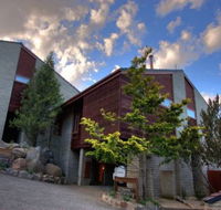 Edelweiss Hutte - Hobart Tourism