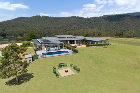 Lake David - Hobart Tourism 1