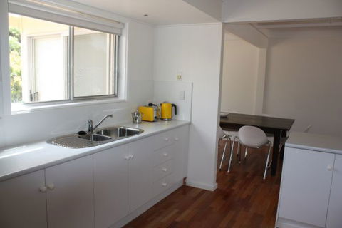 LJ Hooker Goolwa Holiday Rentals - 42 Underwood Avenue, Goolwa Beach - Tourism TAS 13