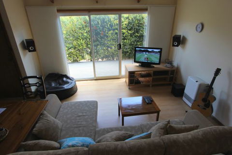 LJ Hooker Goolwa Holiday Rentals - 42 Underwood Avenue, Goolwa Beach - Tourism TAS 31